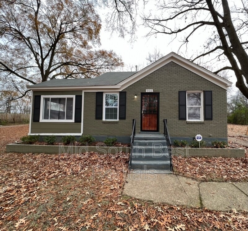 Primary Photo - 905 Frayser Cir