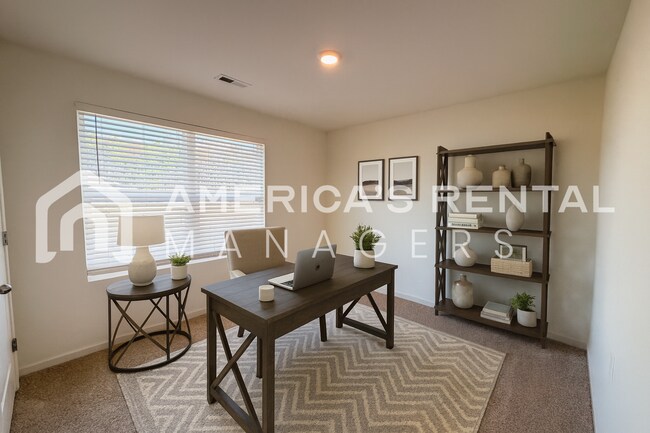 Foto del edificio - Corner Lot Comfort with a Bright Open Layout