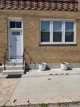 Building Photo - 11 White Plains Ave