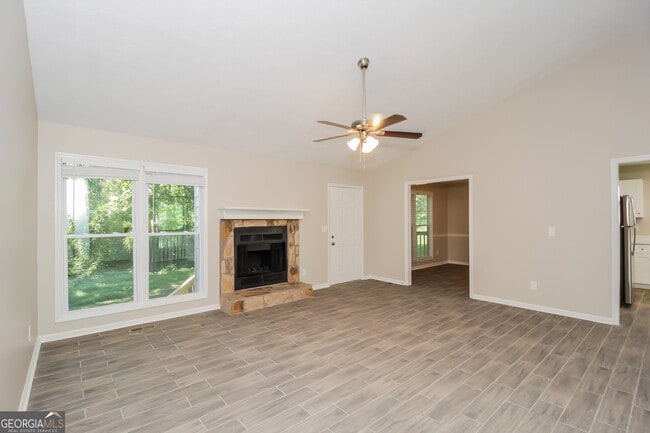 Building Photo - 2685 Springside Ct
