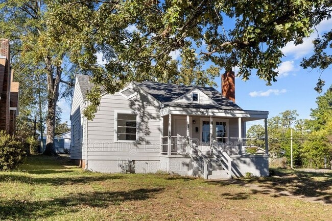 Building Photo - 1540 42nd St Ensley