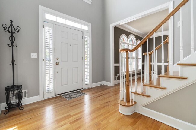Foto del edificio - 2755 Runnelwood Ln