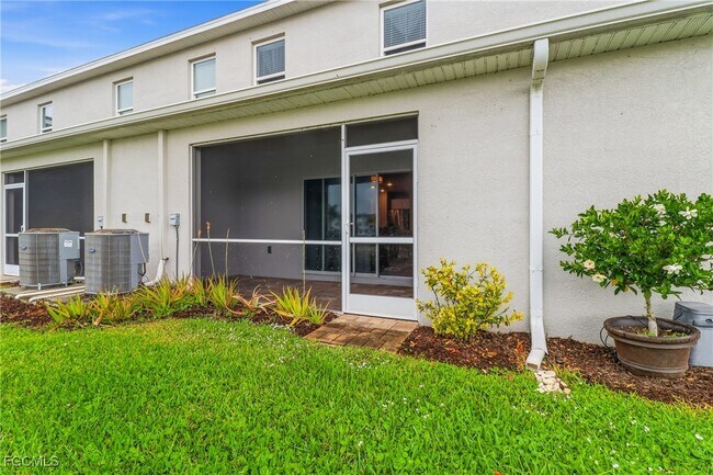 Foto del edificio - 15376 Wildflower Cir