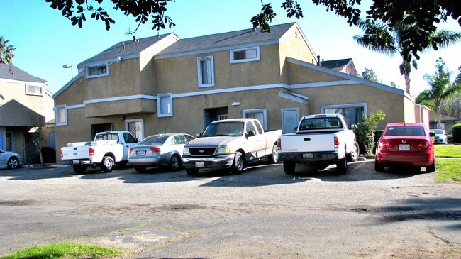 Foto del edificio - 9079 Colony Pl