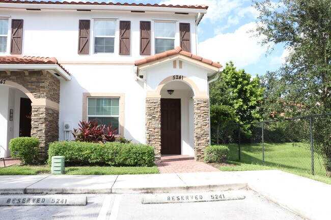 Building Photo - 5241 Ellery Terrace