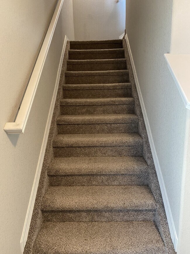 Foto del edificio - 3 bedroom - Samaritan Loop