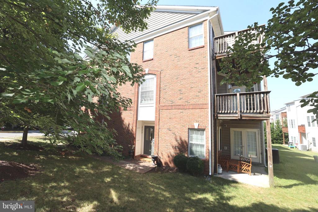 Building Photo - 20345 Center Brook Square