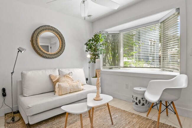 Foto del edificio - 605 N Lakeside Dr