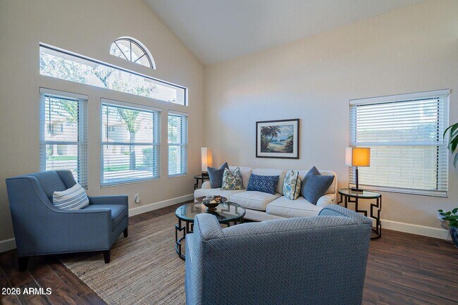 Foto del edificio - 9145 E Jenan Dr