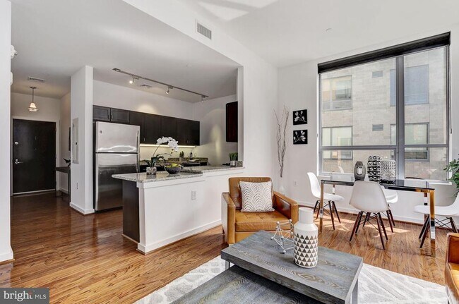 Foto del edificio - 1414 Belmont St NW