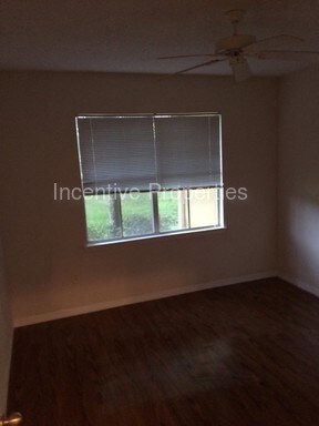 Building Photo - 18001 Richmond Place Dr