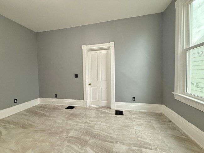 Photo - 447 Warner St Apartment