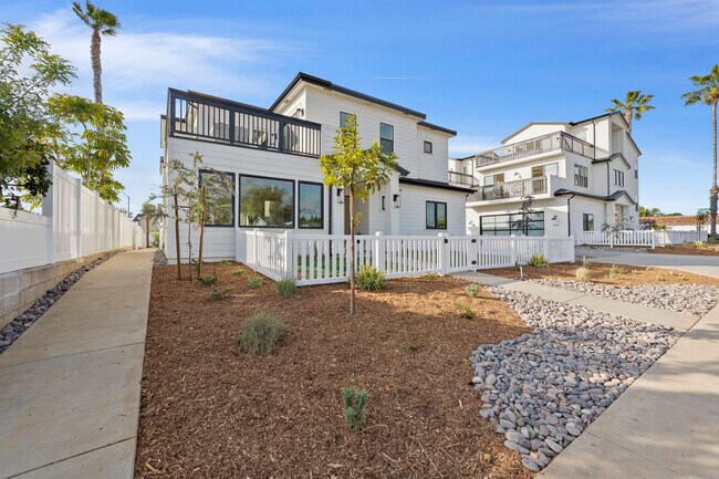 Foto del edificio - 430 Tamarack Ave