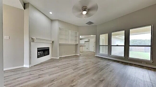 Foto del edificio - 4711 Lashley Dr