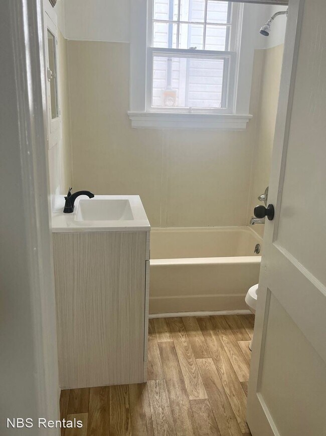 Foto del edificio - 2 br, 1 bath House - 2136 Spencer Street