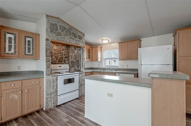 Foto del edificio - 1961 Quality Blvd