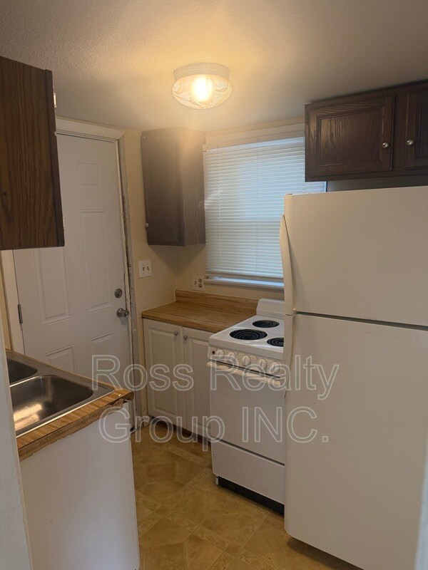 Foto del edificio - 1725 Mansfield Rd