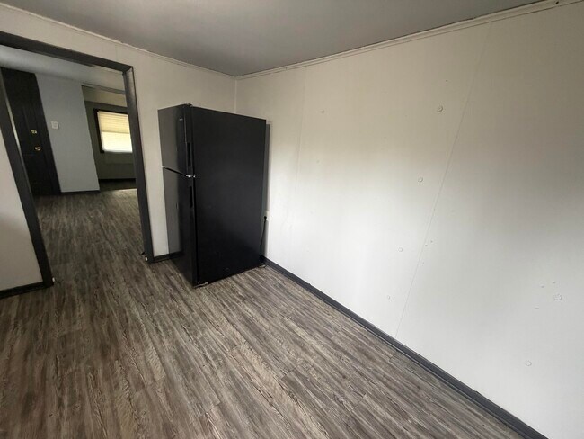 Foto del edificio - 609 Martin-