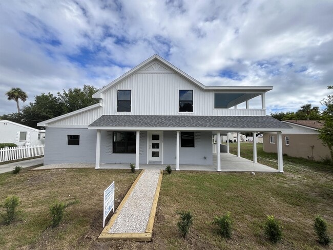 Building Photo - 119 Dixwood Ave
