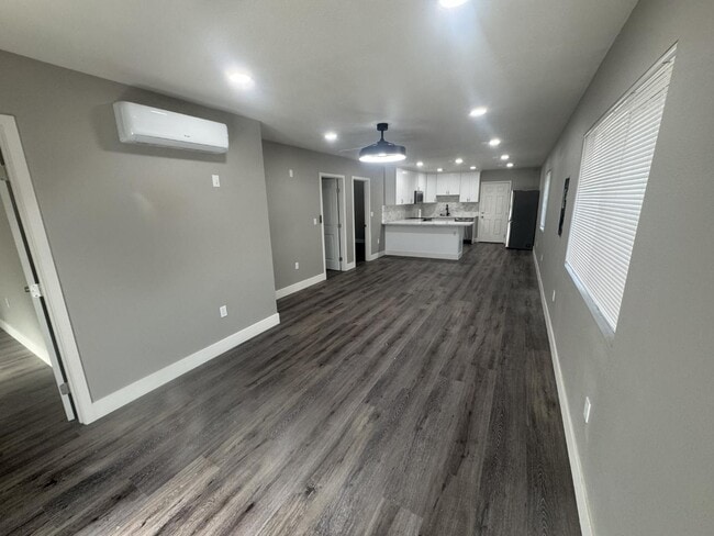 Photo - 517 Madera Ave Apartment