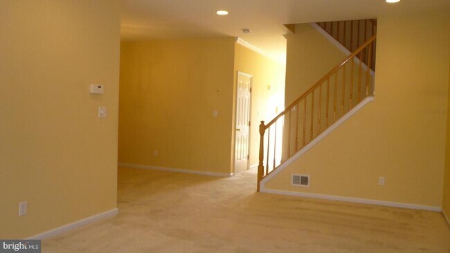 Foto del edificio - 107 Windsor Pond Rd