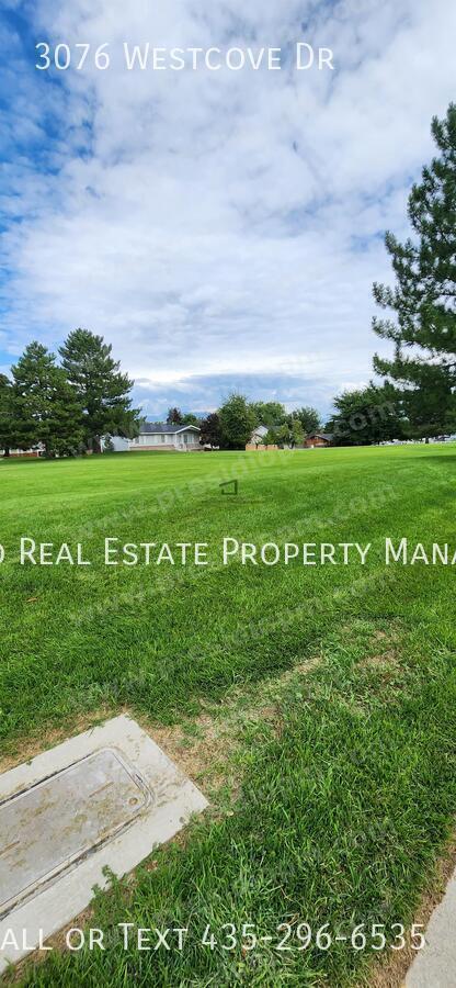 Building Photo - 3076 Westcove Dr