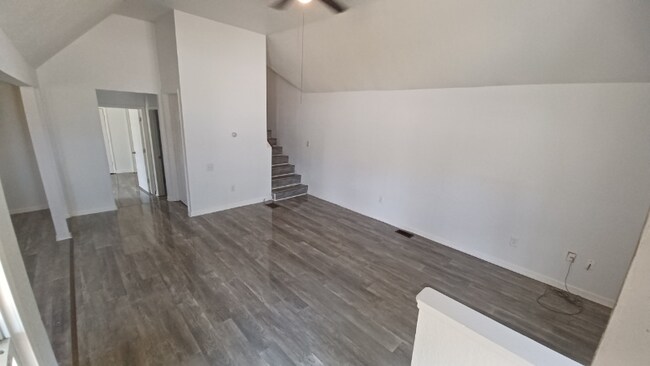 Foto del edificio - 2265 Avondale Ave