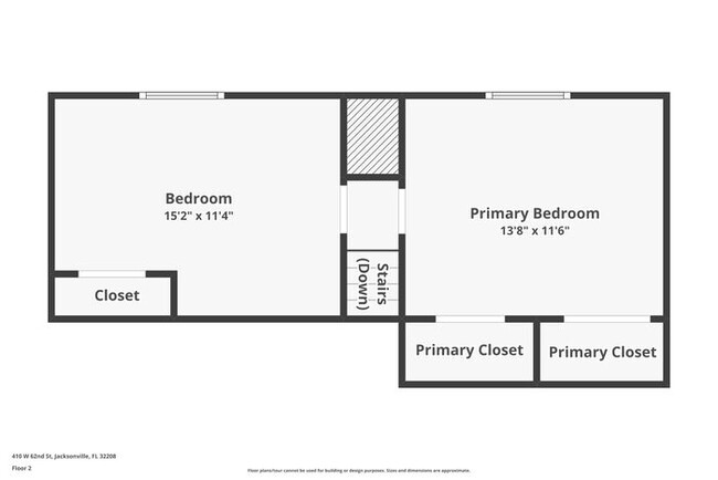 Foto del edificio - Spacious 4-Bedroom Home with Sunroom