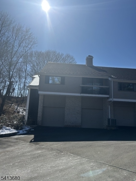 Building Photo - 15 South Ct