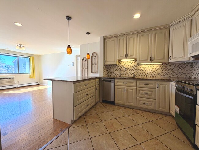 Foto del edificio - 2192 Massachusetts Ave