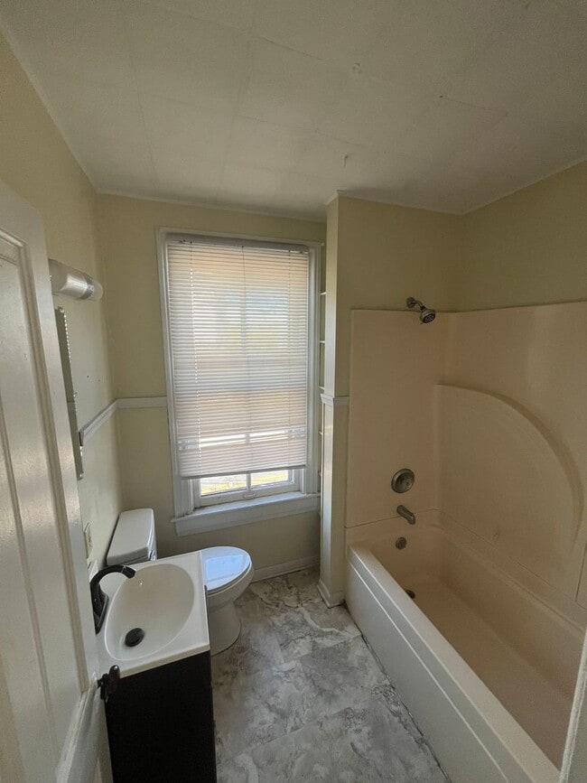 Foto del edificio - 436 N 2nd St