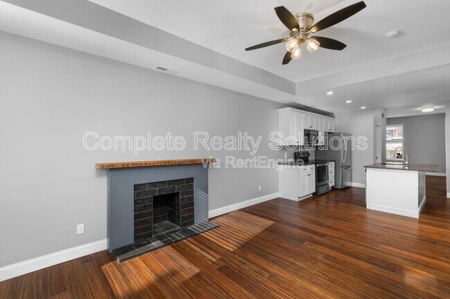 Foto del edificio - 3466 S Spring Ave