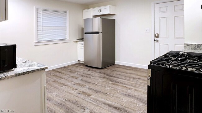 Foto del edificio - 2299 Westmoor Rd