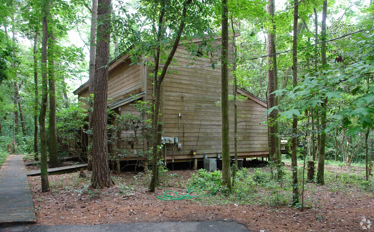 Building Photo - 307 Vantage Point Ln