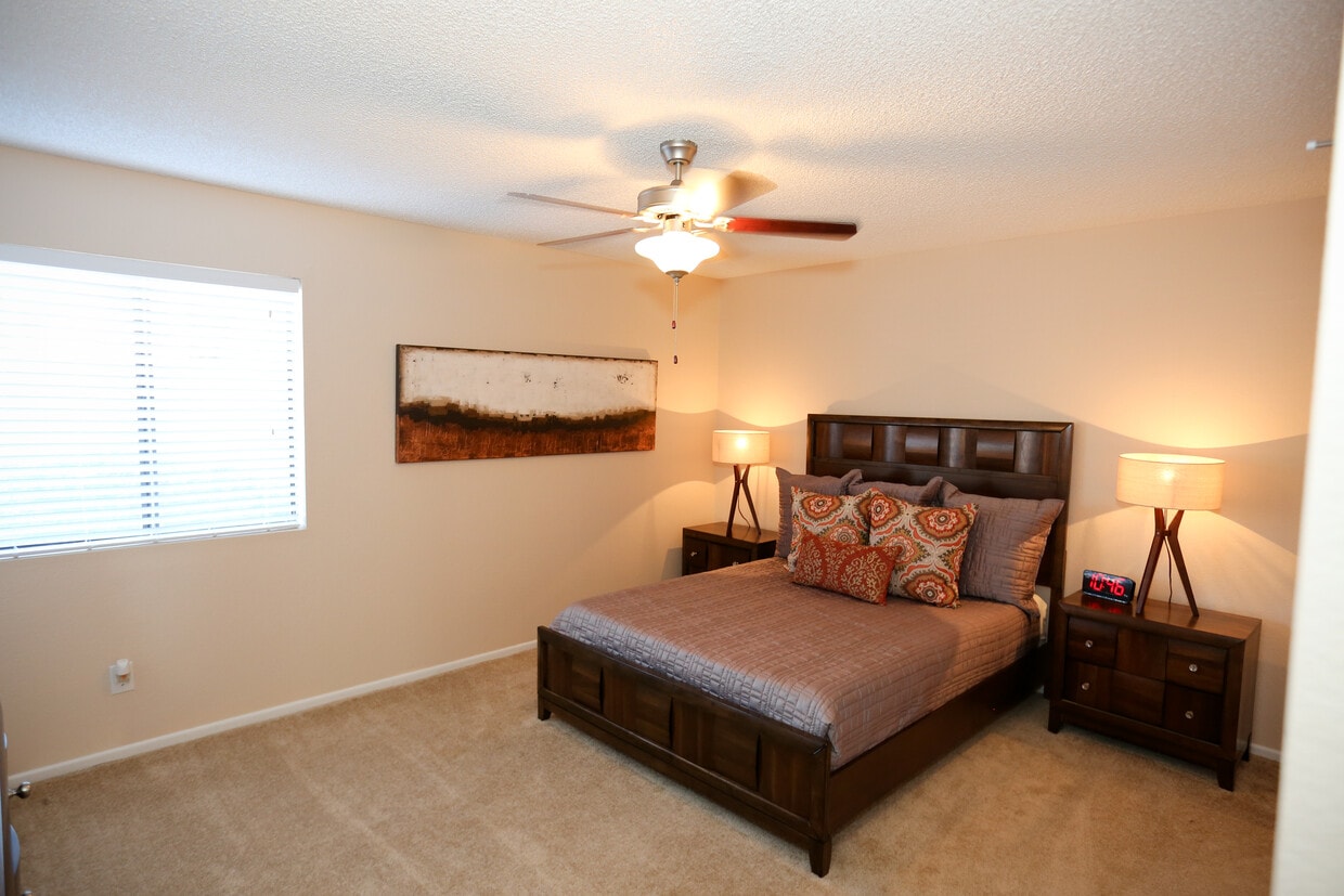 The Fountains at Lake Pleasant Apartments in Peoria, AZ