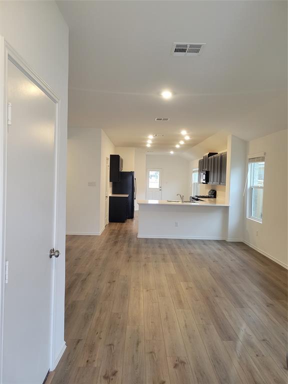 Building Photo - 319 Canley Lp