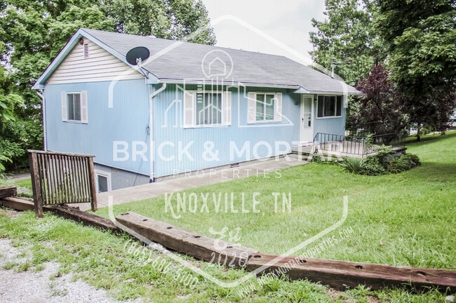 Building Photo - 168 Chickamauga Ave