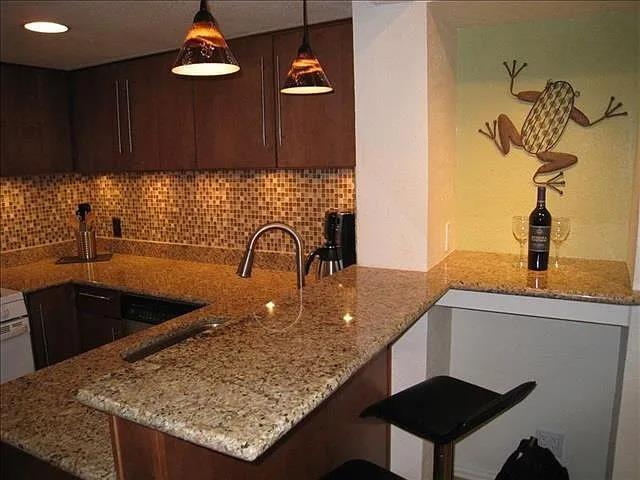 Foto del edificio - 1106 W 6th St