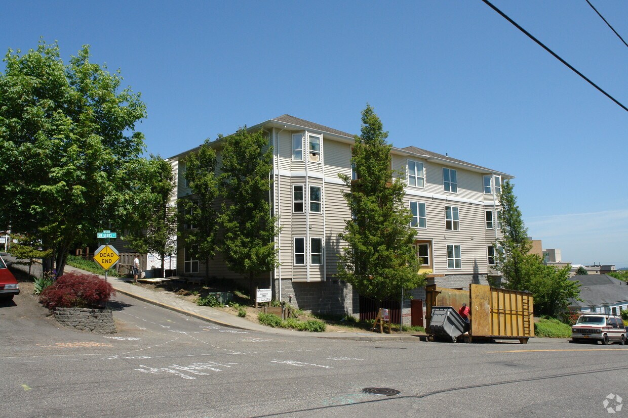 Primary Photo - Marquam Commons