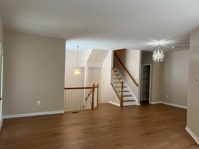 Foto del edificio - 18013 Royal Bonnet Cir