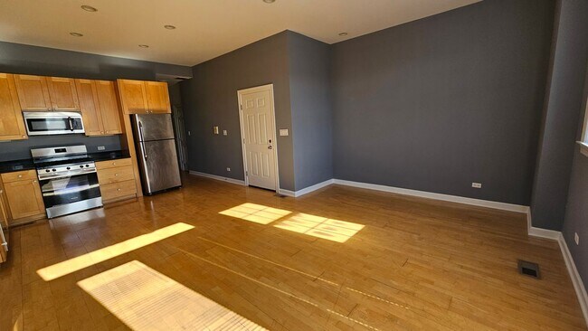 Foto del edificio - 511 N Hartland Ct