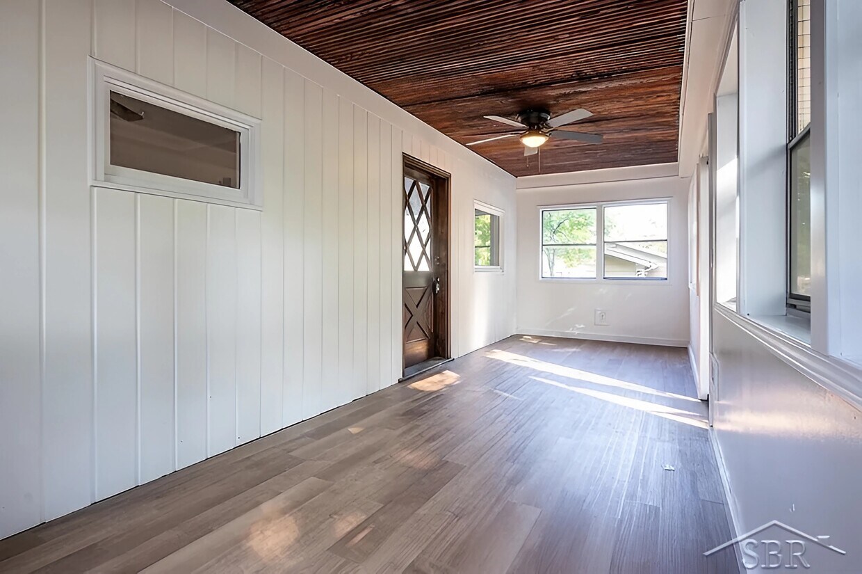 Foto principal - 1519 Mershon St