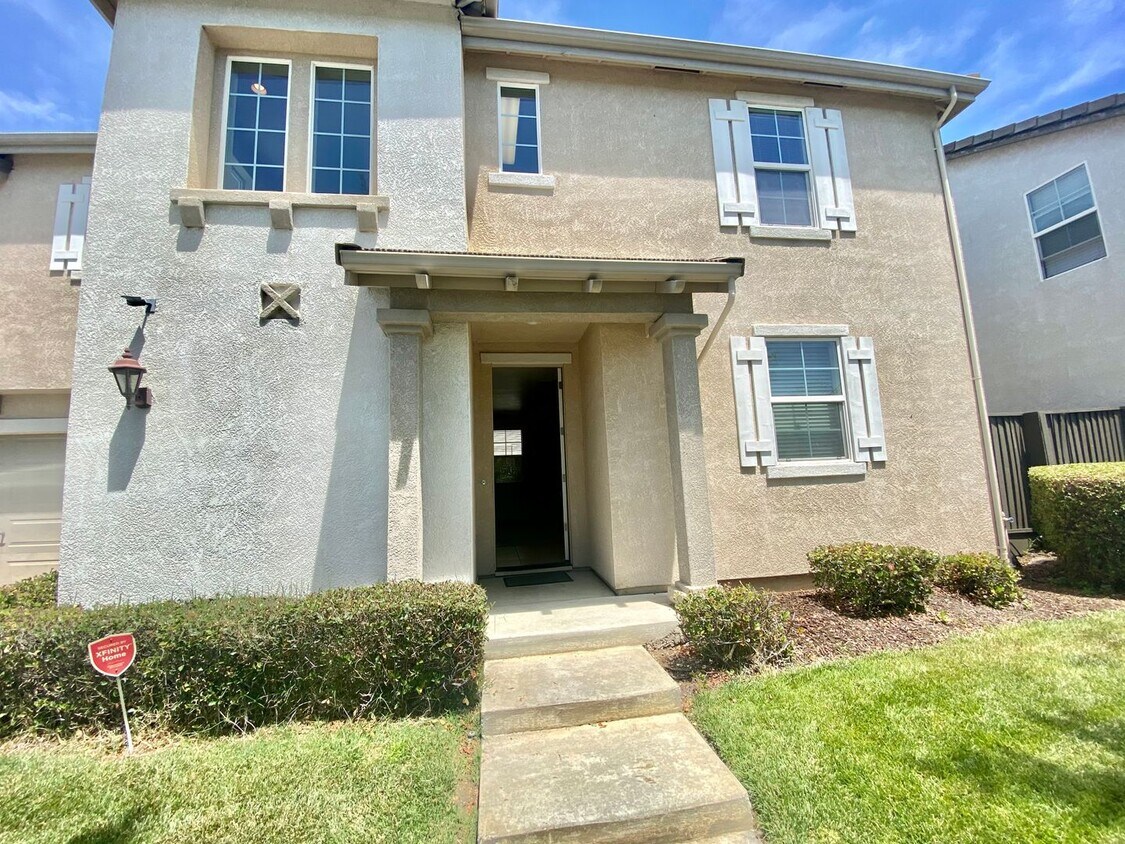 Primary Photo - $250 MOVE IN BONUS - Westlake Winner... Wa...