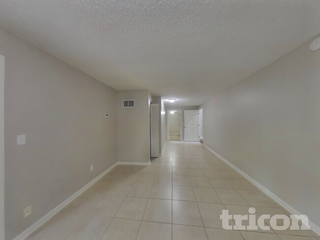 Foto del edificio - 3382 Millcrest Pl