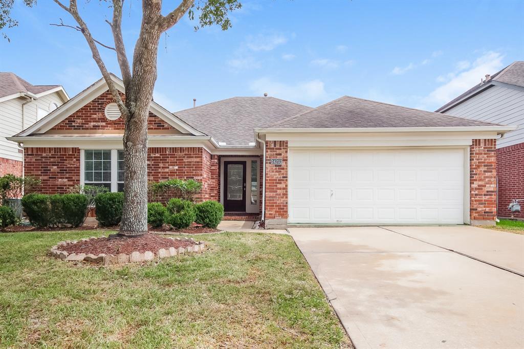 14203 Spring Knoll Ln, Rosharon, TX 77583 House Rental in Rosharon