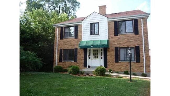 Building Photo - 515 Corona Ave