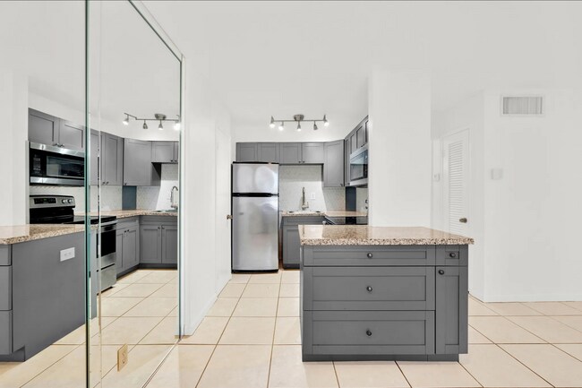 Foto del edificio - 8701 SW 141st St