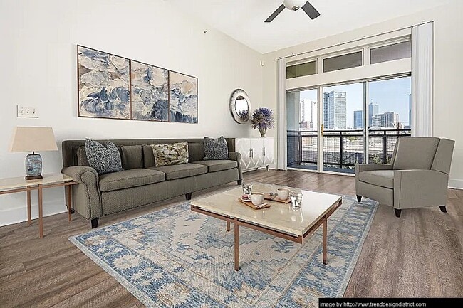 Foto del edificio - 1531 Inspiration Dr