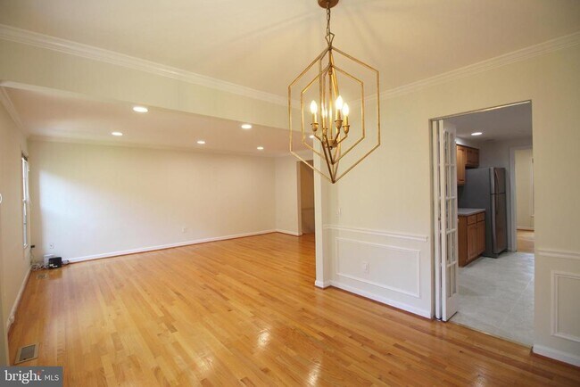 Foto del edificio - 436 N Park Dr