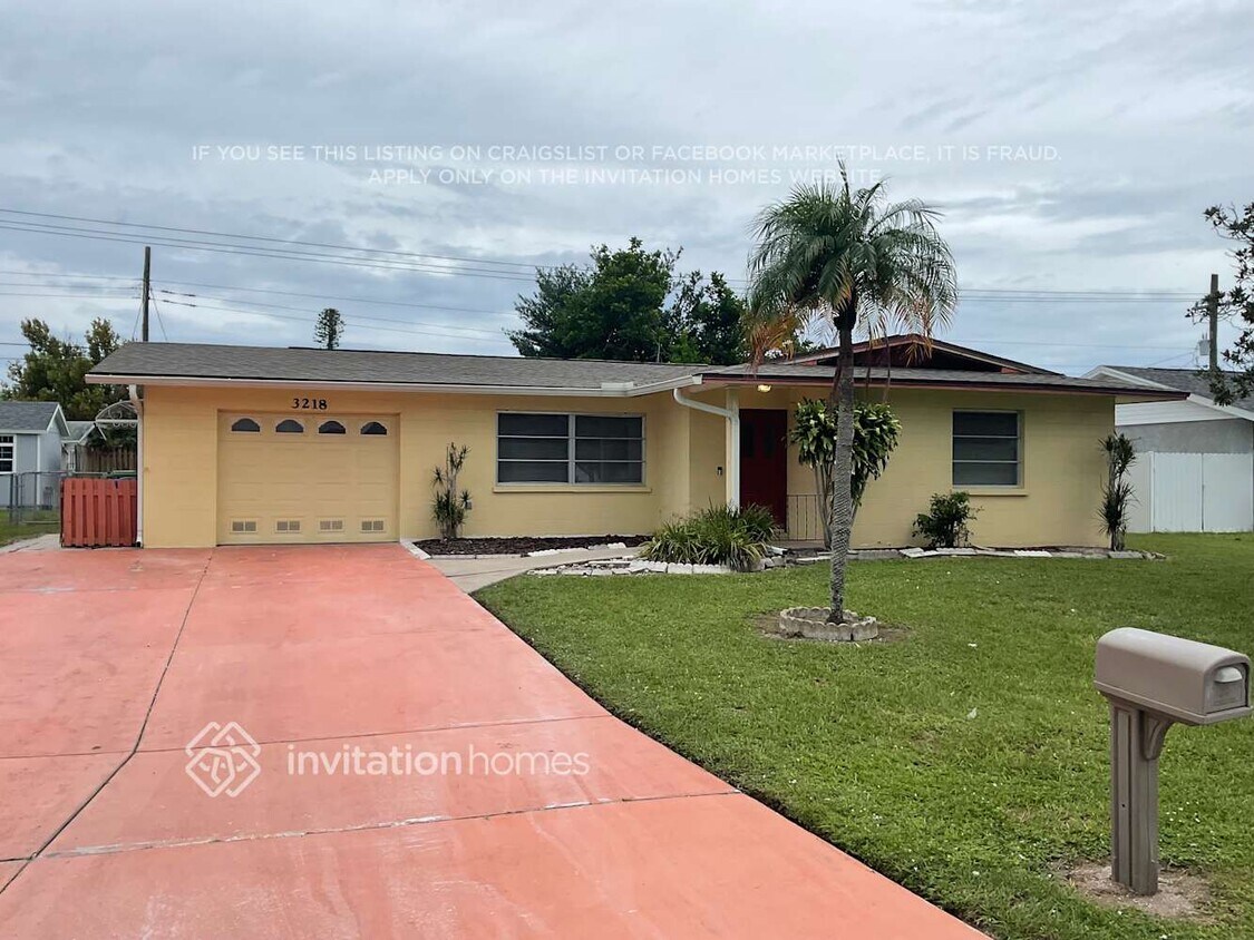 Primary Photo - 3218 Oxford Dr W